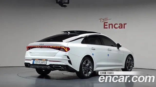 Фотография автомобиля — Kia K5 Generation 3