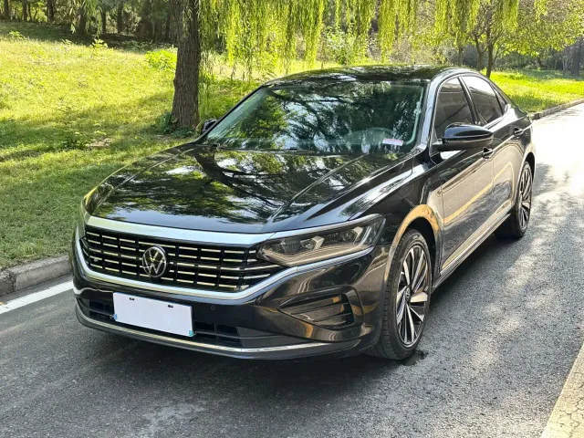 Фотография автомобиля — Volkswagen Passat