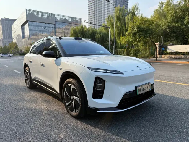 Nio ES6 — Фото автомобиля 3
