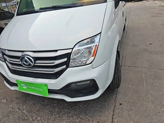 Maxus Xintu V80 — Фото автомобиля 17