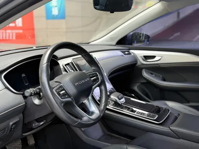 Roewe i6 MAX EV — Фото автомобиля 4
