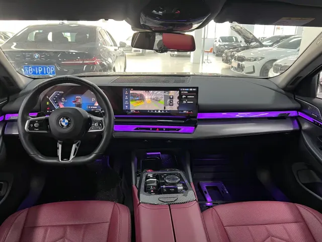 BMW 5 Series — Фото автомобиля 6
