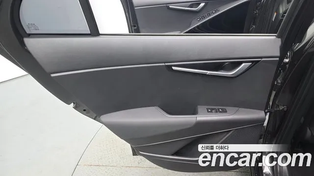 Kia Niro The All New Niro Prestige — Фото автомобиля 22