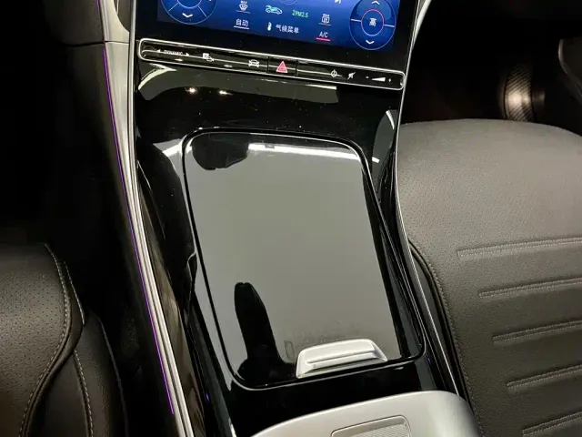 Mercedes-Benz C-Class — Фото автомобиля 30