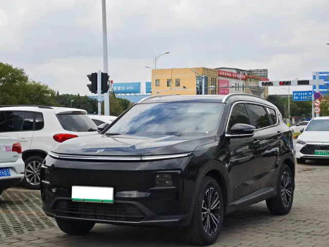 Фотография автомобиля — Jetour Shanhai L7