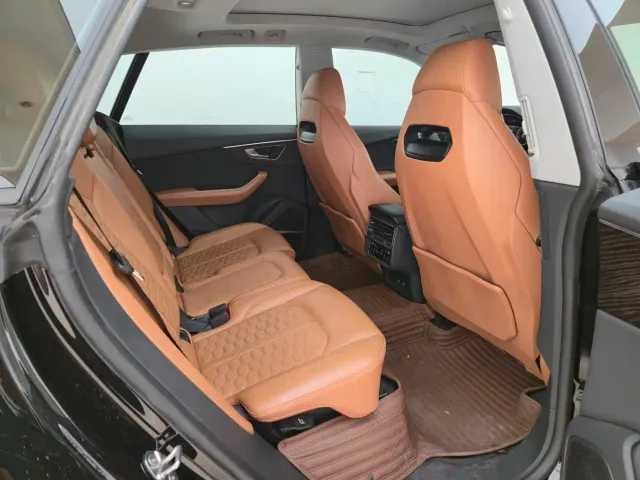 Audi Q8 — Фото автомобиля 19