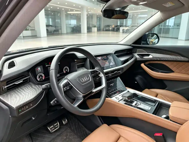 Audi Q6 — Фото автомобиля 10