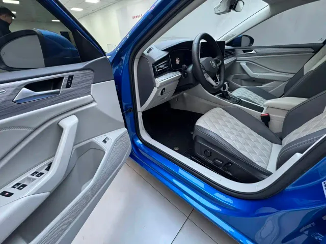 Volkswagen Sagitar — Фото автомобиля 11