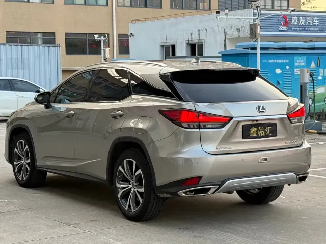 Lexus RX — Фото автомобиля 8