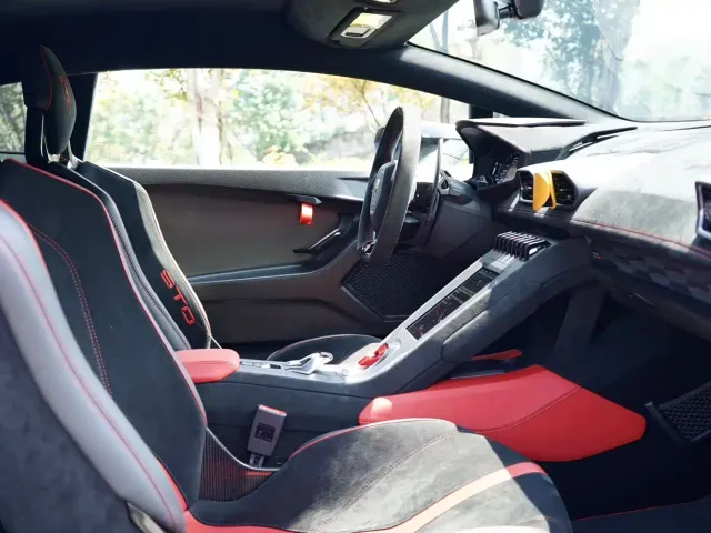 Lamborghini Huracan — Фото автомобиля 16