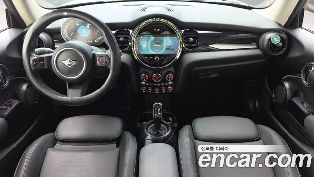 MINI Cooper — Фото автомобиля 7