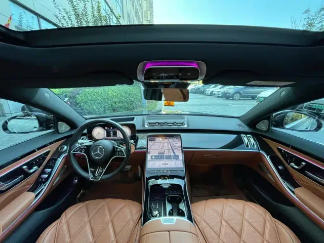 Mercedes-Benz Maybach S-Class — Фото автомобиля 15