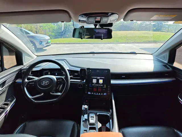 Hyundai Custo — Фото автомобиля 14