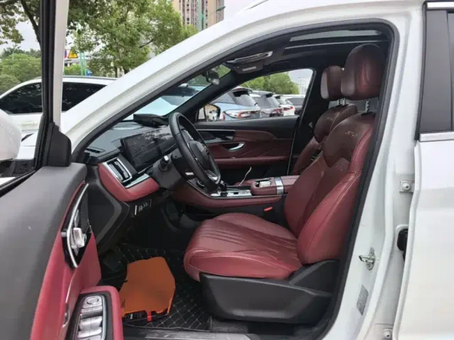 Jetour X70 Plus — Фото автомобиля 14