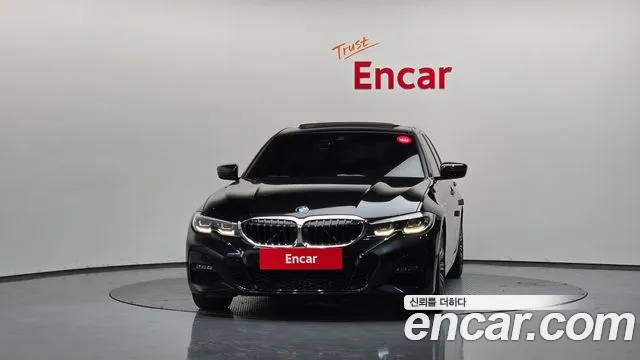 BMW 3-Series 3 серия (G20) 320i M Sport — Фото автомобиля 3