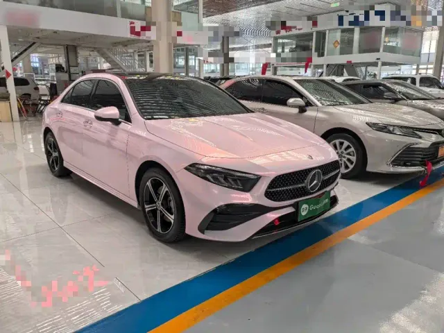Mercedes-Benz A-Class — Фото автомобиля 3