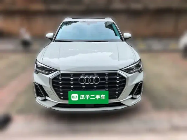 Audi Q3 — Фото автомобиля 2