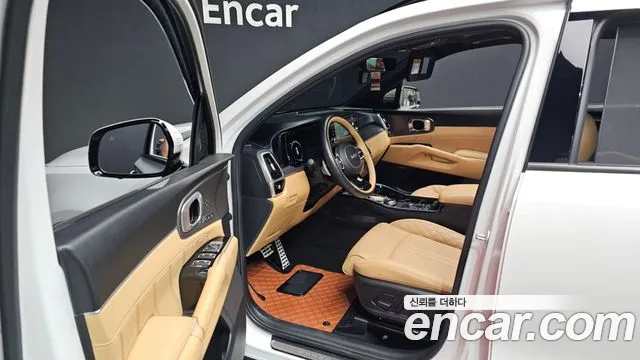 Kia Sorento — Фото автомобиля 10