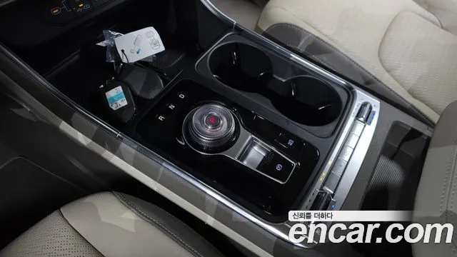 Kia Carnival — Фото автомобиля 12