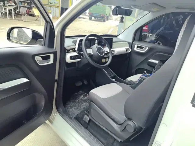 Wuling Hongguang Mini EV — Фото автомобиля 14