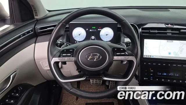 Hyundai Tucson Tucson (NX4) Бензин 1.6 турбо 2WD — Фото автомобиля 13