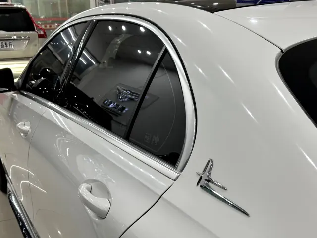 Mercedes-Benz C-Class — Фото автомобиля 24