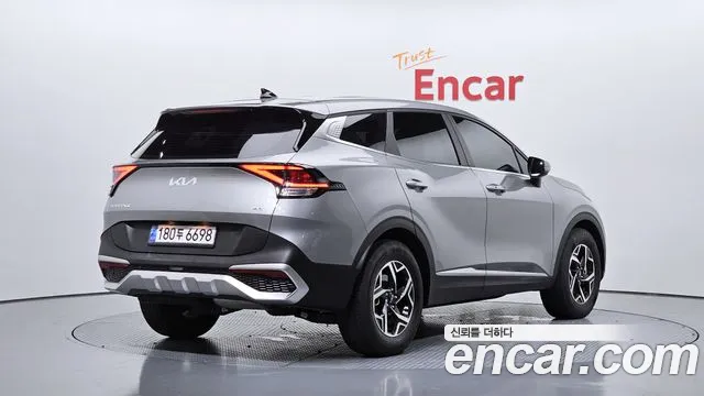 Kia Sportage Sportage 5-е поколение Дизель 2.0 4WD — Фото автомобиля 2