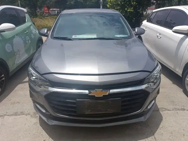 Chevrolet Monza — Фото автомобиля 2