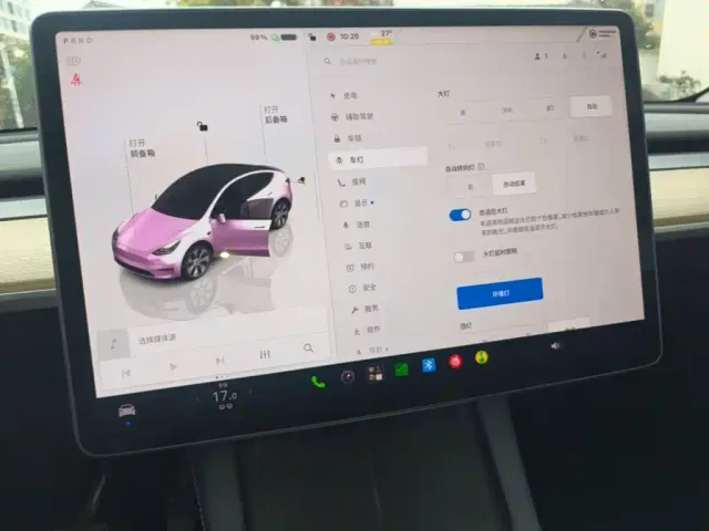 Tesla Model Y — Фото автомобиля 12