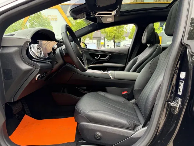 Mercedes-Benz EQS — Фото автомобиля 4