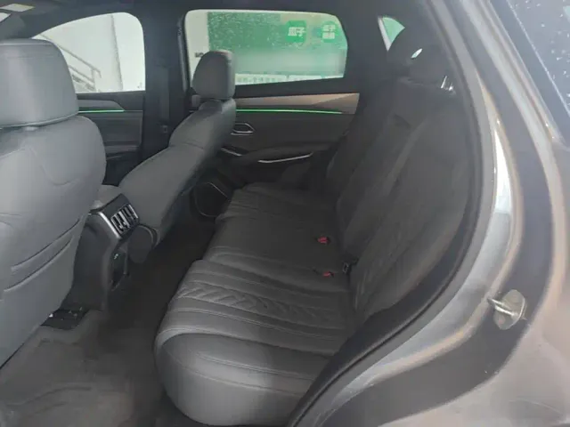 BYD Song L DM-i 2025 Smart Drive 160km Premium — Фото автомобиля 16