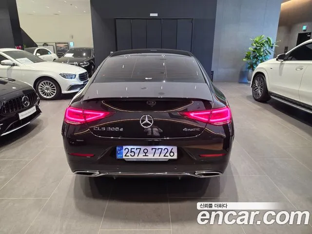 Mercedes-Benz CLS-Class — Фото автомобиля 4