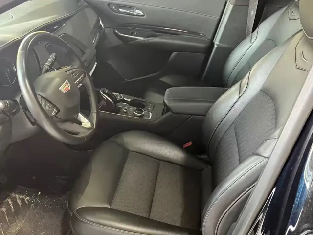 Cadillac XT4 — Фото автомобиля 5