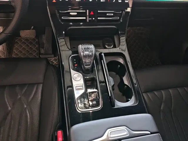 GAC Trumpchi M8 — Фото автомобиля 13