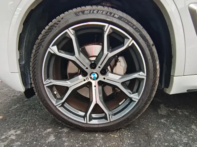 BMW X5 — Фото автомобиля 15