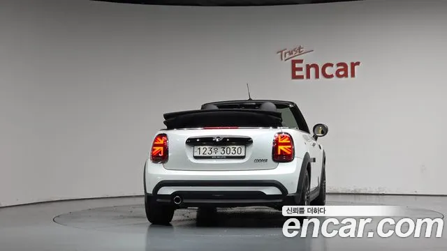 MINI Cooper Convertible — Фото автомобиля 4