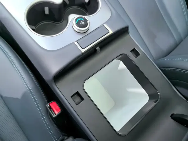 BYD Hai Shi 07 DM-i — Фото автомобиля 18