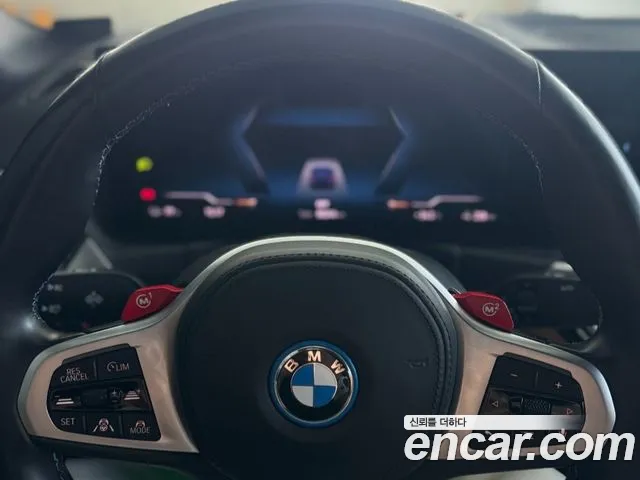 BMW i4 — Фото автомобиля 11