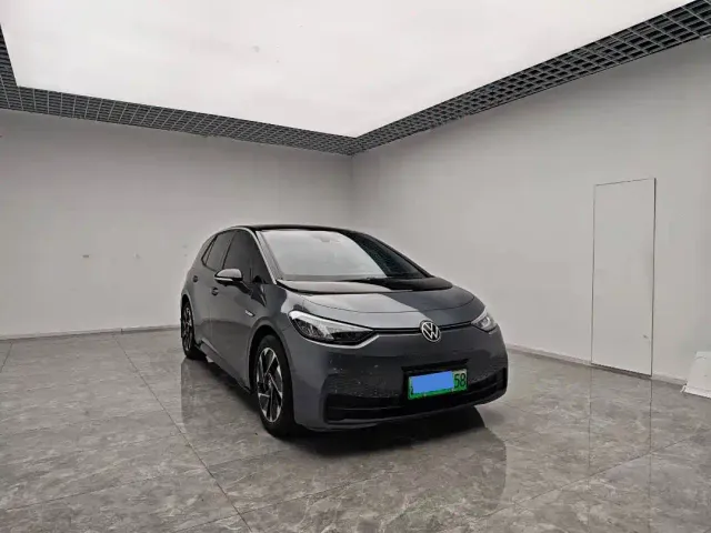 Volkswagen ID.3 — Фото автомобиля 3