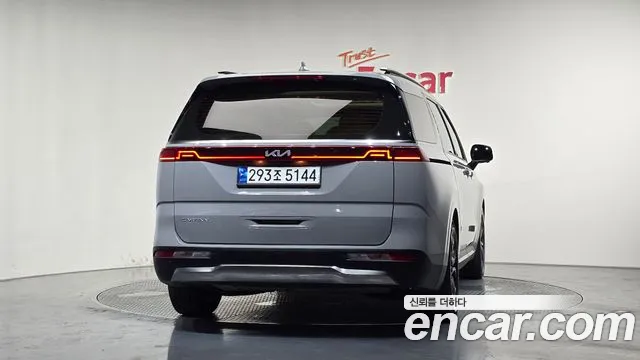 Kia Canival Carnival 4 поколение Бензин 9 мест Signature — Фото автомобиля 4