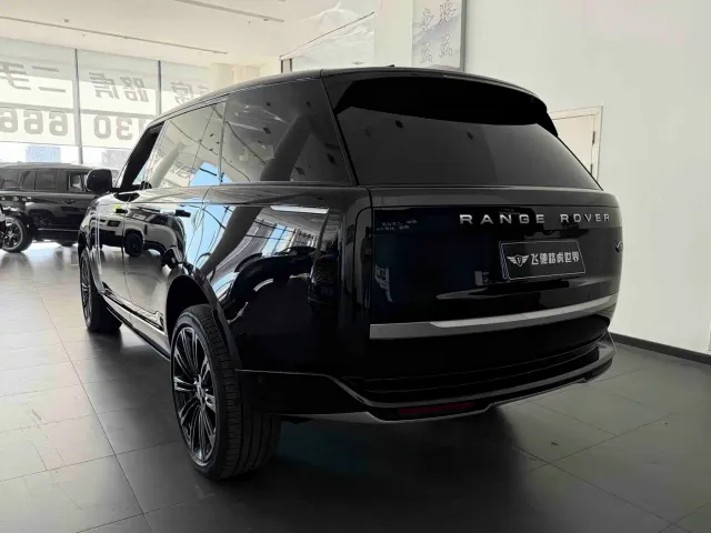 Land Rover Range Rover — Фото автомобиля 22