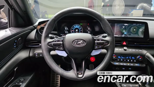 Hyundai Avante CN7 — Фото автомобиля 13