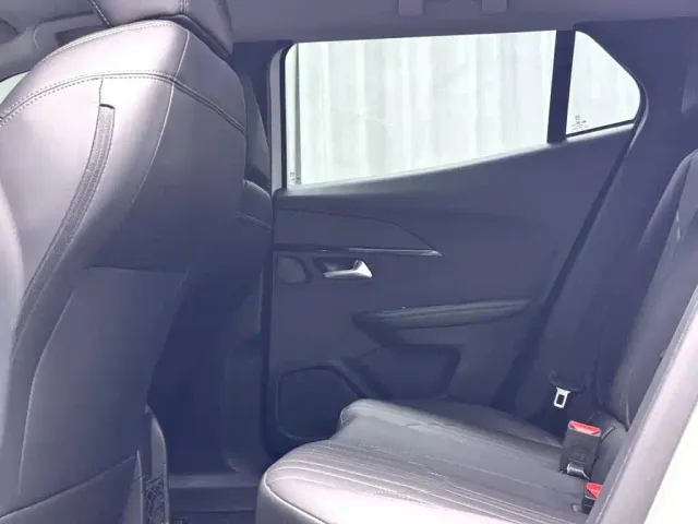 Peugeot 2008 — Фото автомобиля 7
