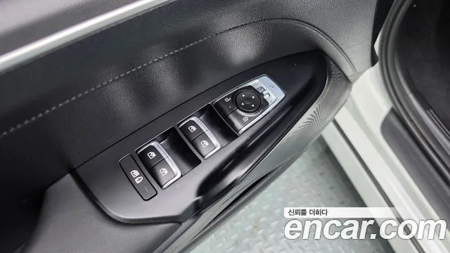 Kia K5 Новый K5 3 поколение 2.0 LPi(Для проката) — Фото автомобиля 19