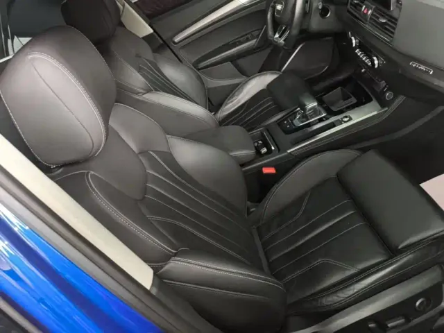 Audi Q5L — Фото автомобиля 24