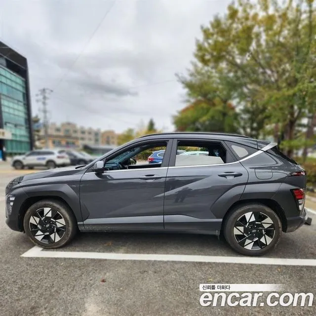 Hyundai Kona SX2 — Фото автомобиля 2