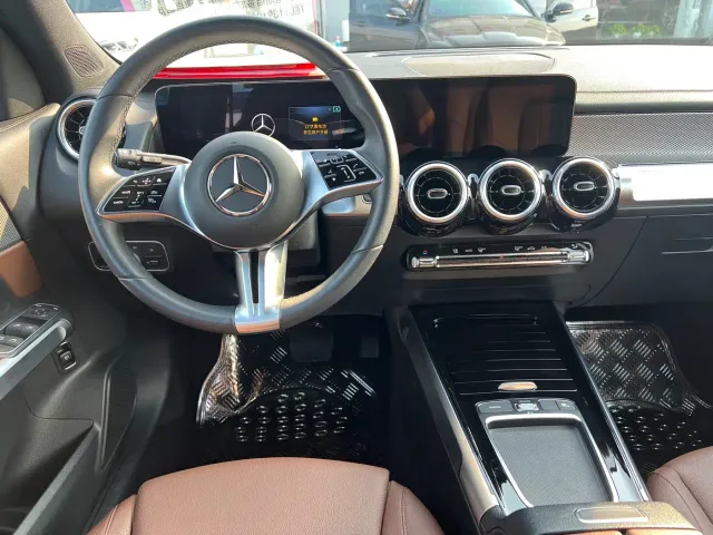 Mercedes-Benz GLB-Class — Фото автомобиля 9
