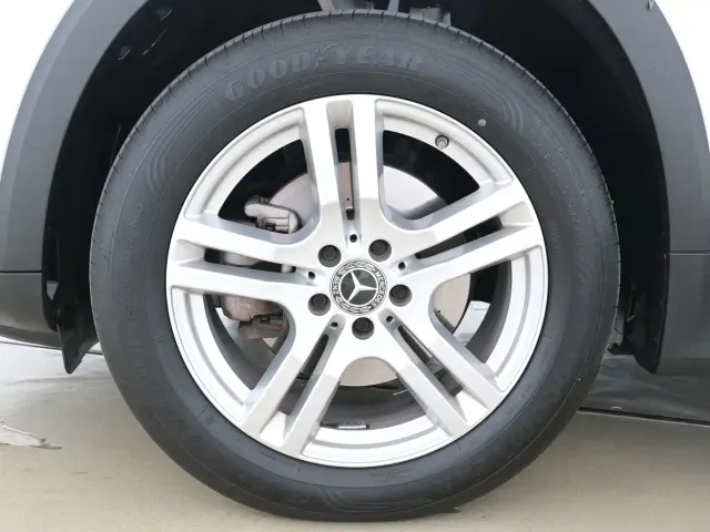 Mercedes-Benz GLB-Class — Фото автомобиля 11