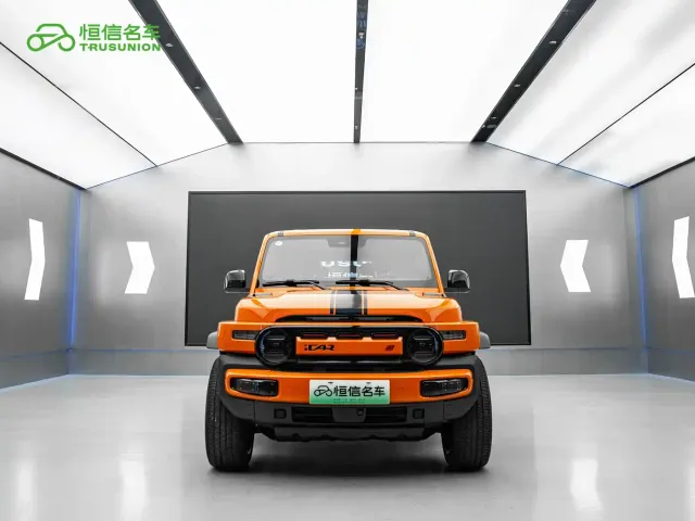 iCAR V23 — Фото автомобиля 2