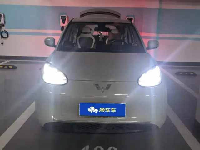 Wuling Bingo — Фото автомобиля 2